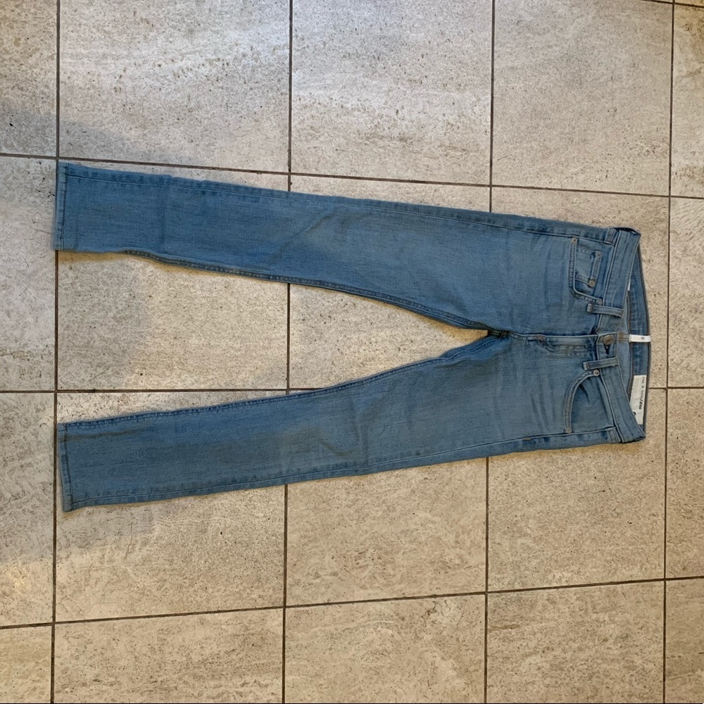 EUC Rag & Bone Skinny Jeans S/W1502K520